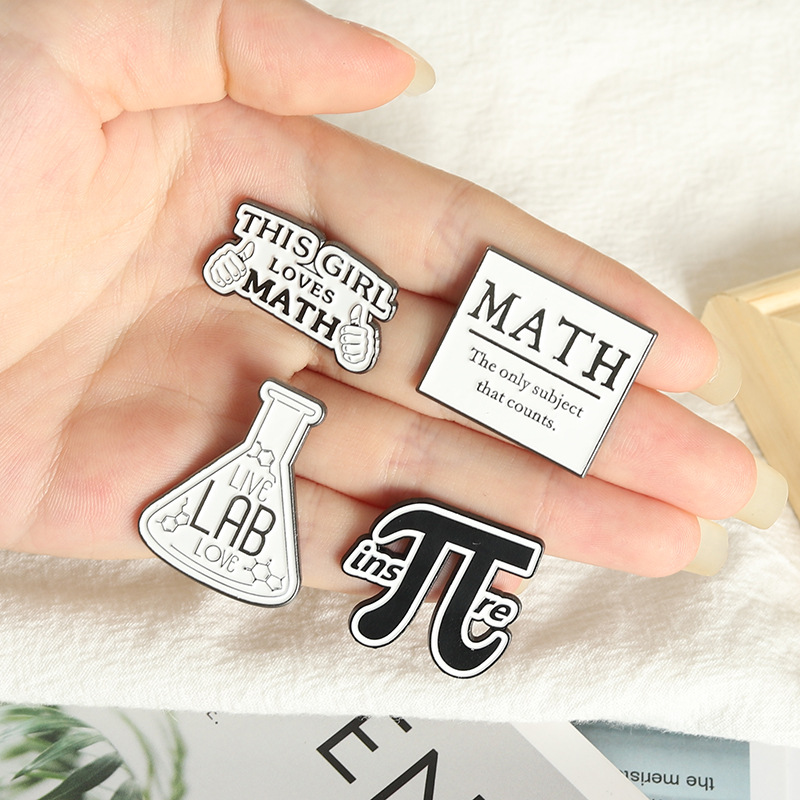数学化学記号ブローチピン創造性教育テーマメタルバッジラペルピ - Tuxedo Lapel Pin のレビューと価格