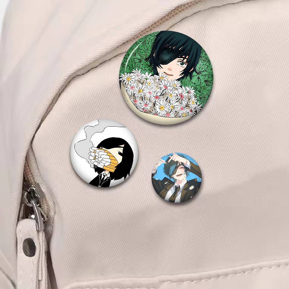 チェーンソーマンヒメノソフトボタンピン明るいプリントアイコン - Tuxedo Lapel Pin のレビューと価格